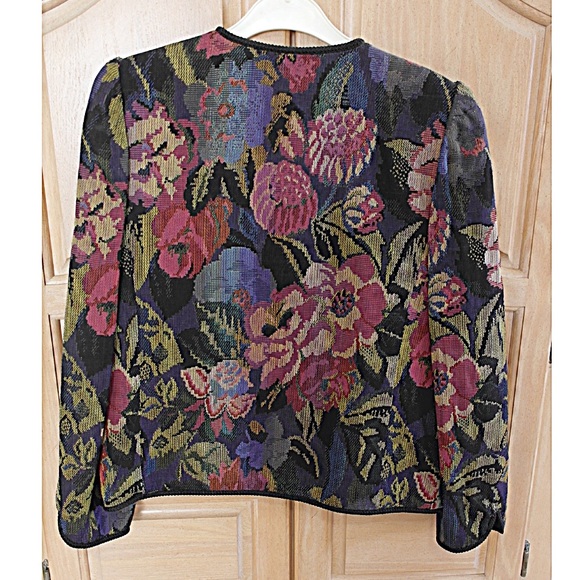 Suit Style Jacket - Picture 3 of 3